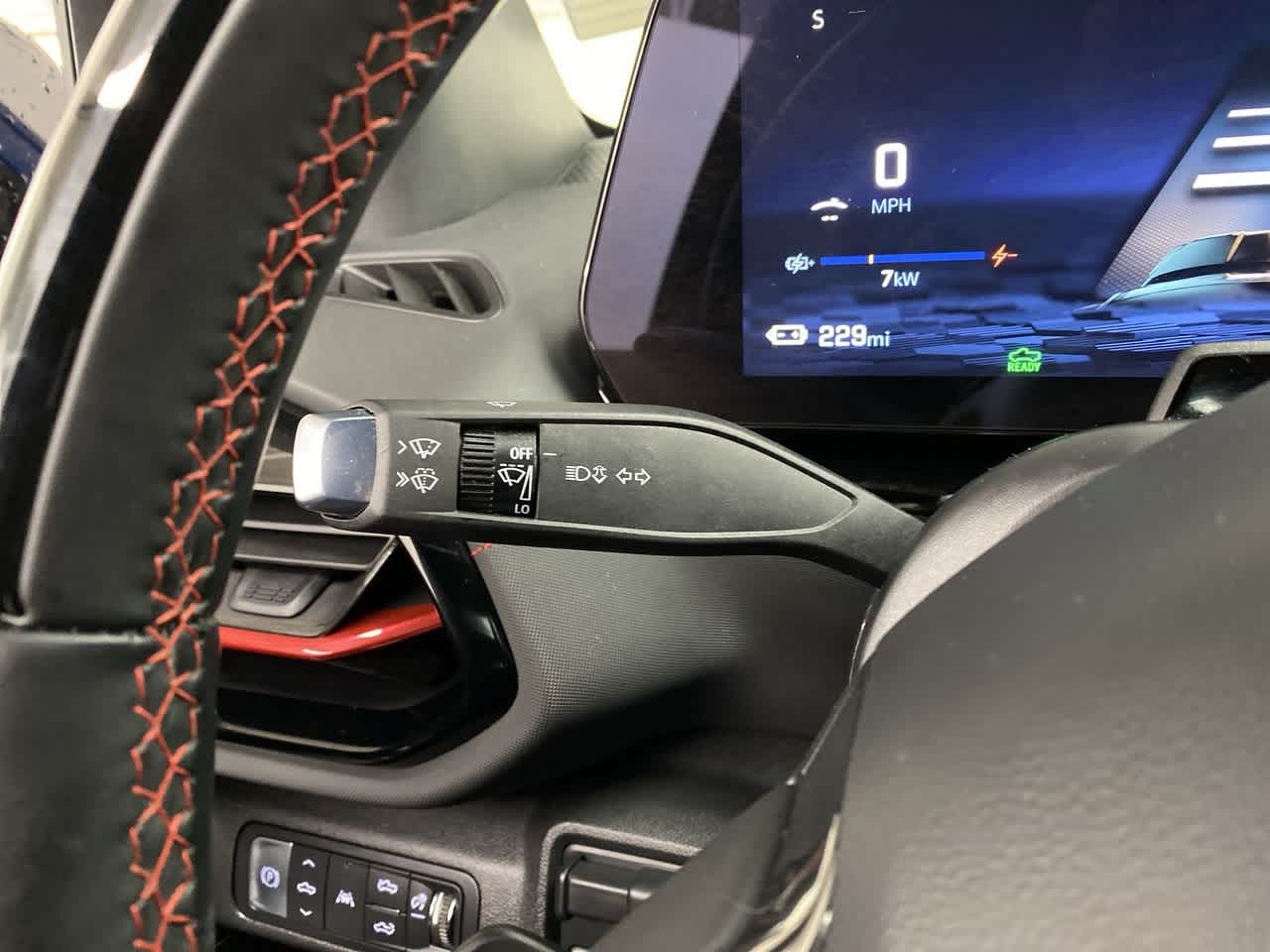 Thumbnail: 2025 Chevrolet Silverado EV - 23