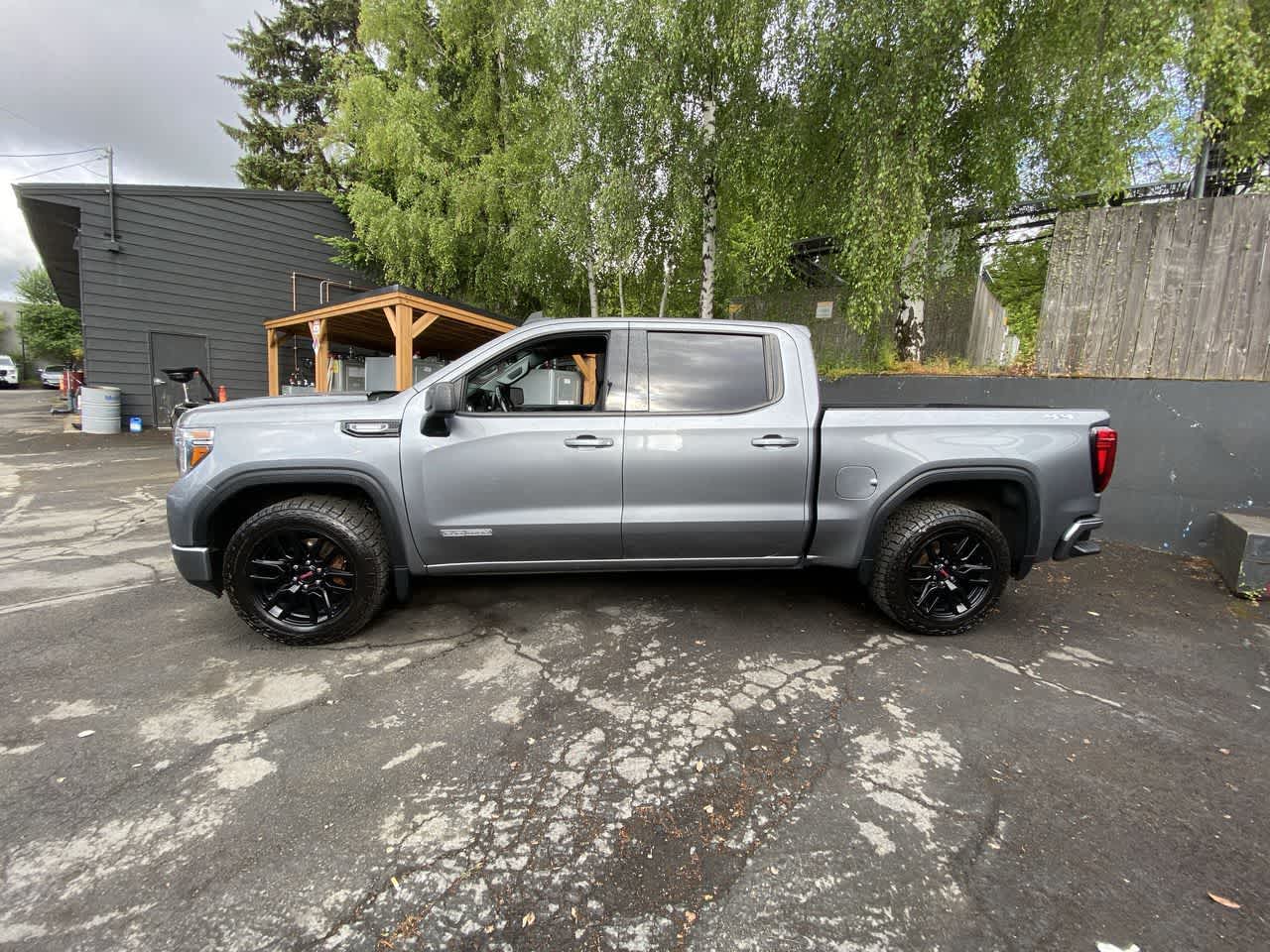 Thumbnail: 2021 GMC Sierra 1500 - 3