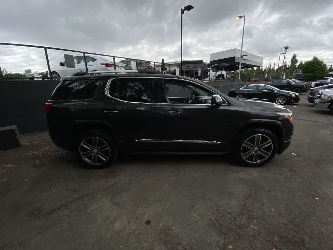 Thumbnail: 2018 GMC Acadia - 7