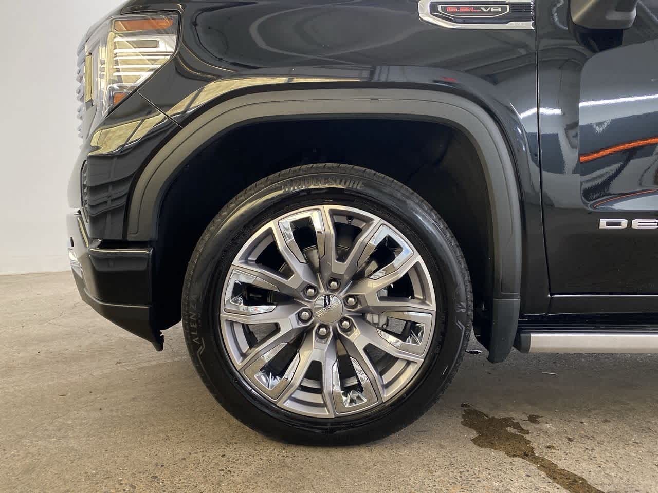 Thumbnail: 2023 GMC Sierra 1500 - 10