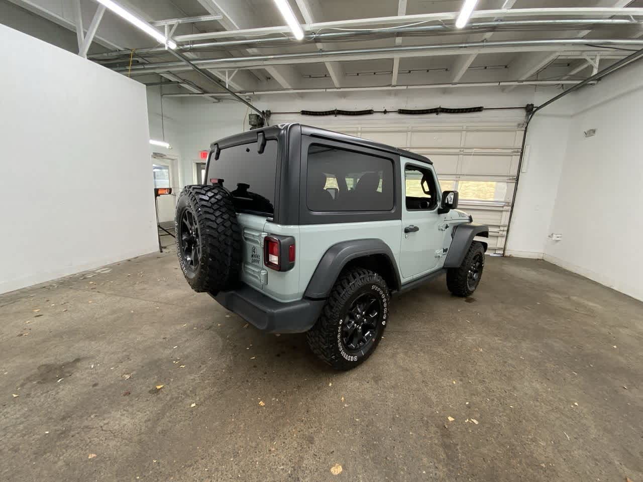 Thumbnail: 2023 Jeep Wrangler - 6