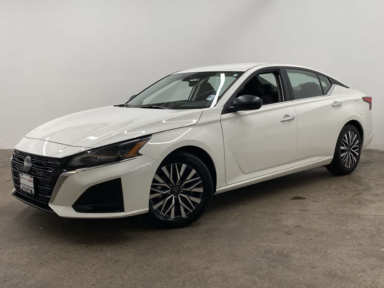 Thumbnail: 2025 Nissan Altima - 1