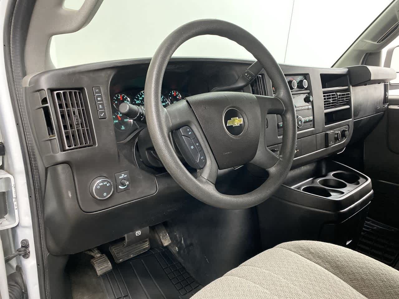 Thumbnail: 2017 Chevrolet Express - 2