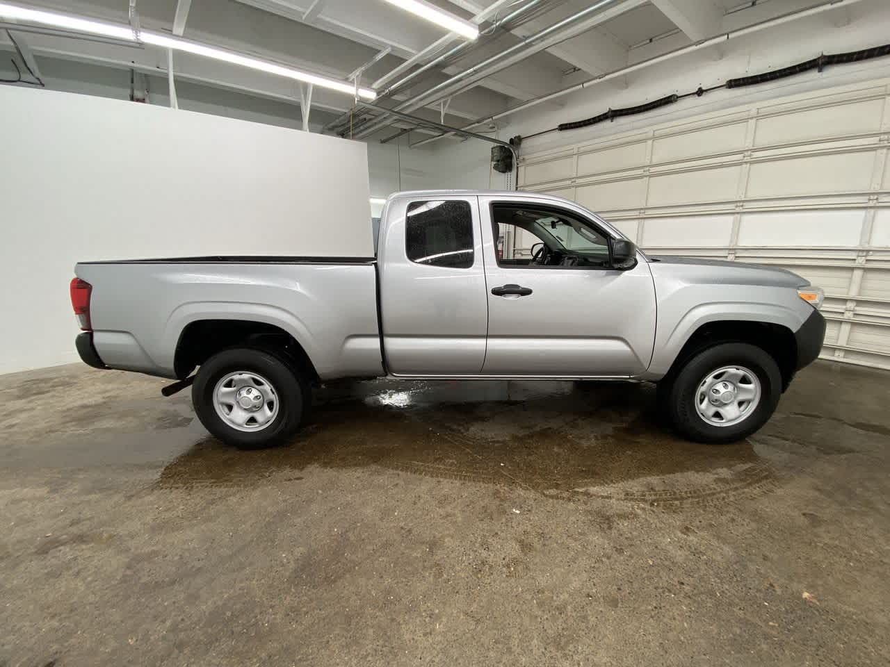 Thumbnail: 2022 Toyota Tacoma - 7