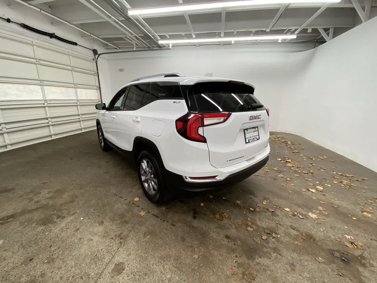 Thumbnail: 2024 GMC Terrain - 4