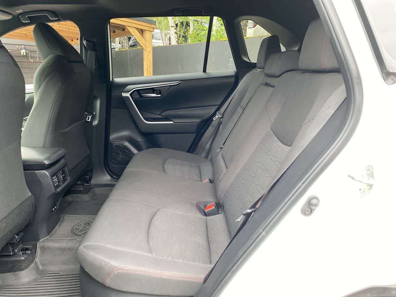 Thumbnail: 2023 Toyota RAV4 - 17