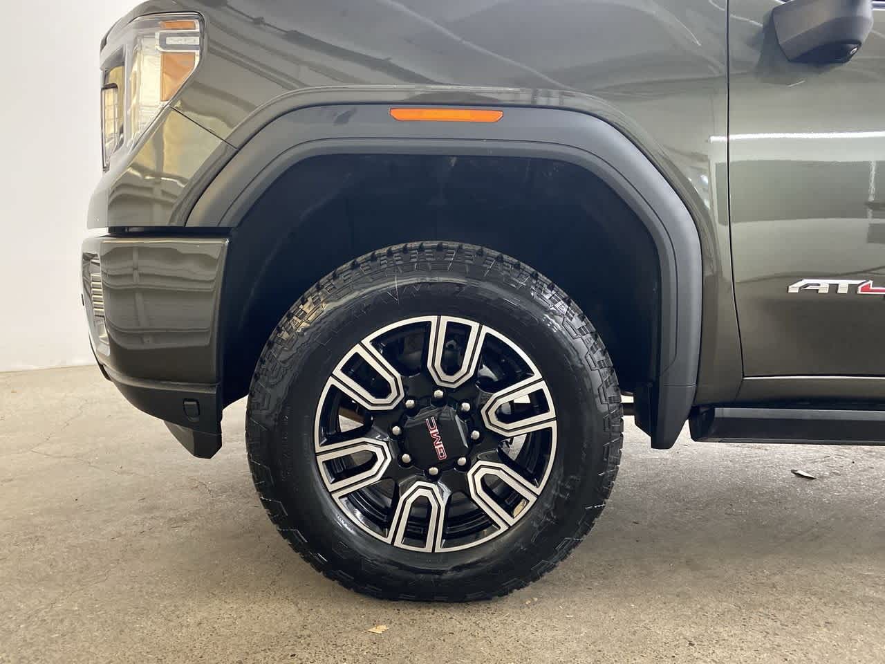 Thumbnail: 2022 GMC Sierra 2500 - 11