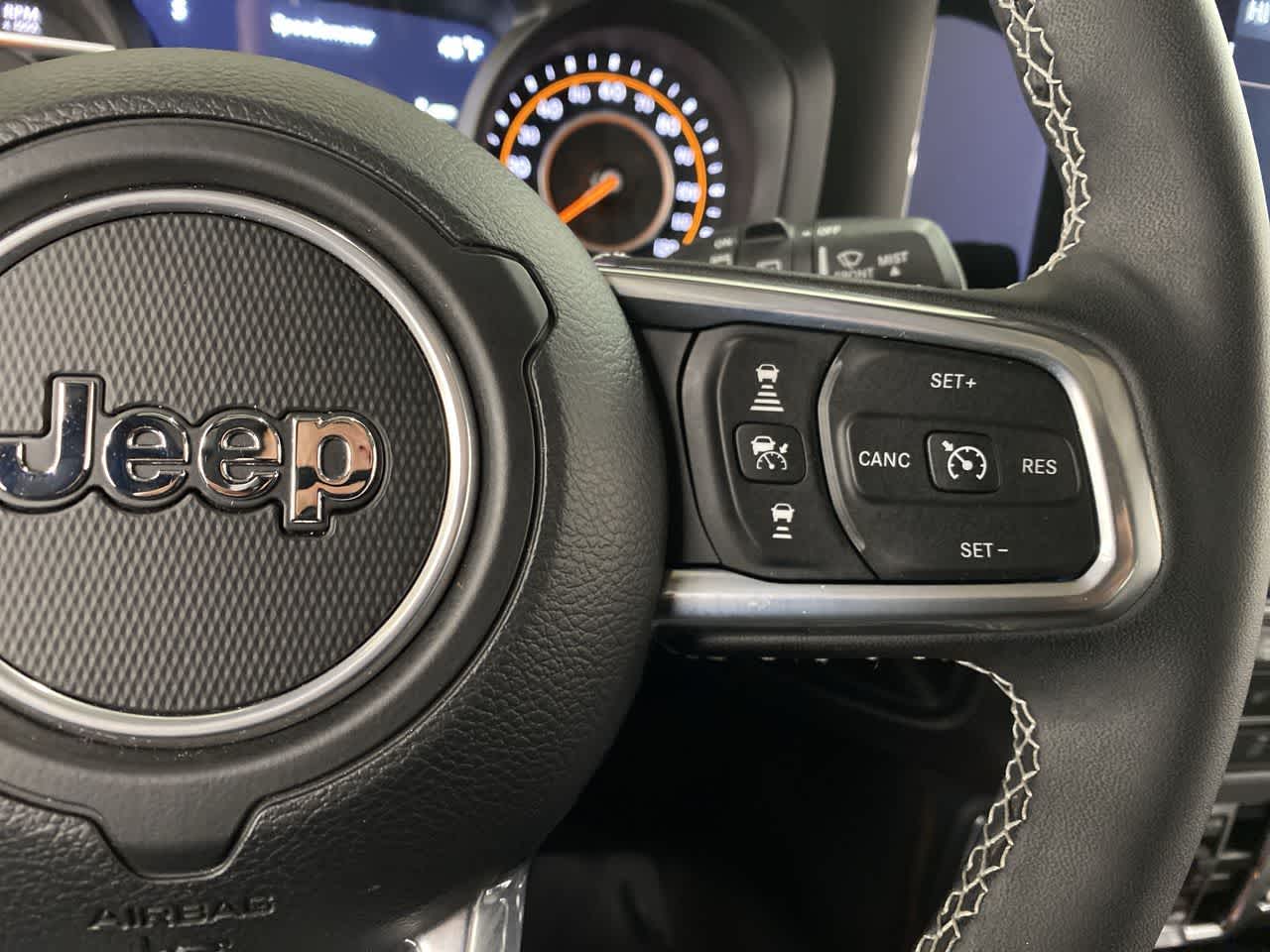 Thumbnail: 2025 Jeep Wrangler - 21