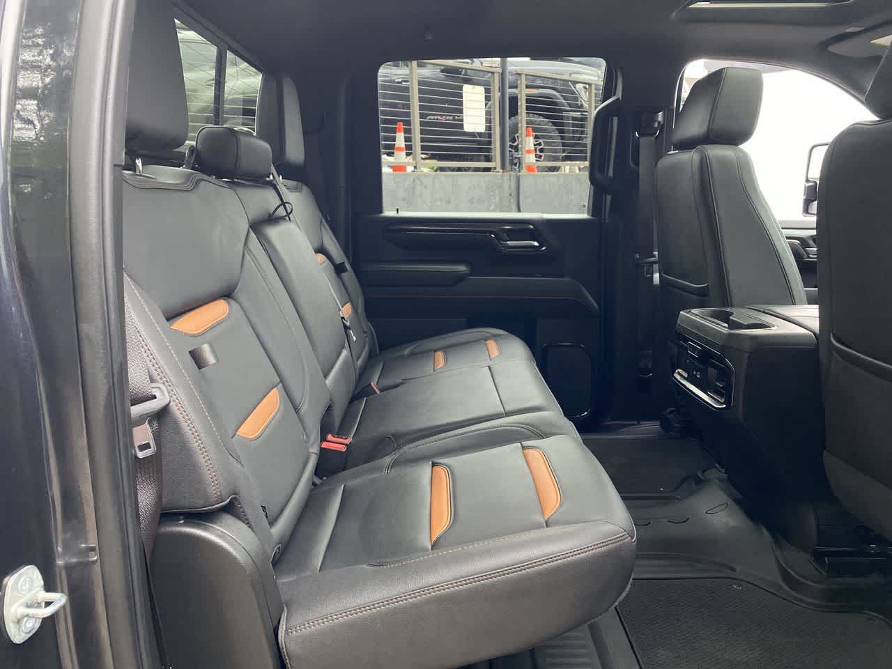 Thumbnail: 2024 GMC Sierra 2500 - 16