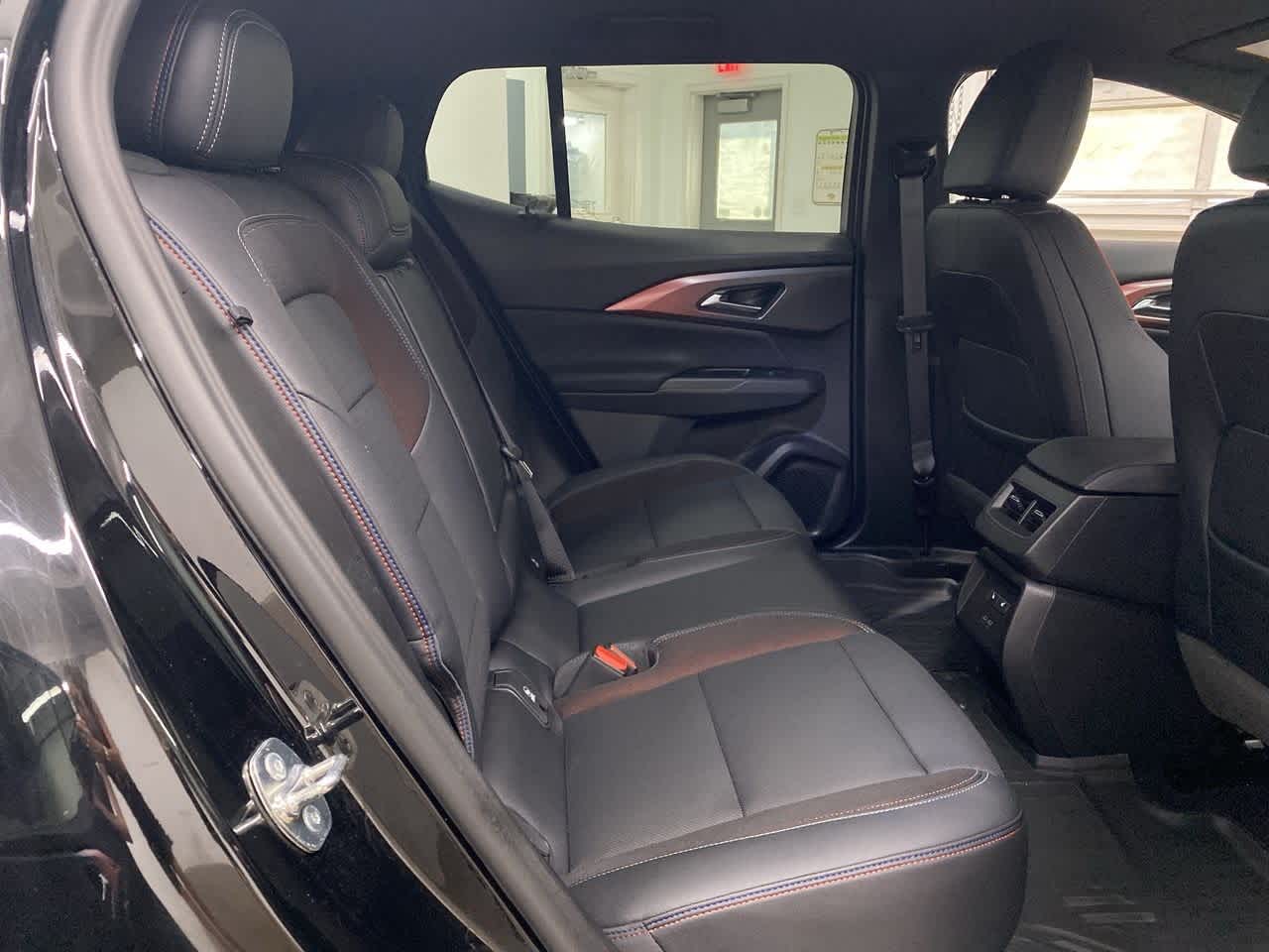 Thumbnail: 2024 Chevrolet Equinox - 19