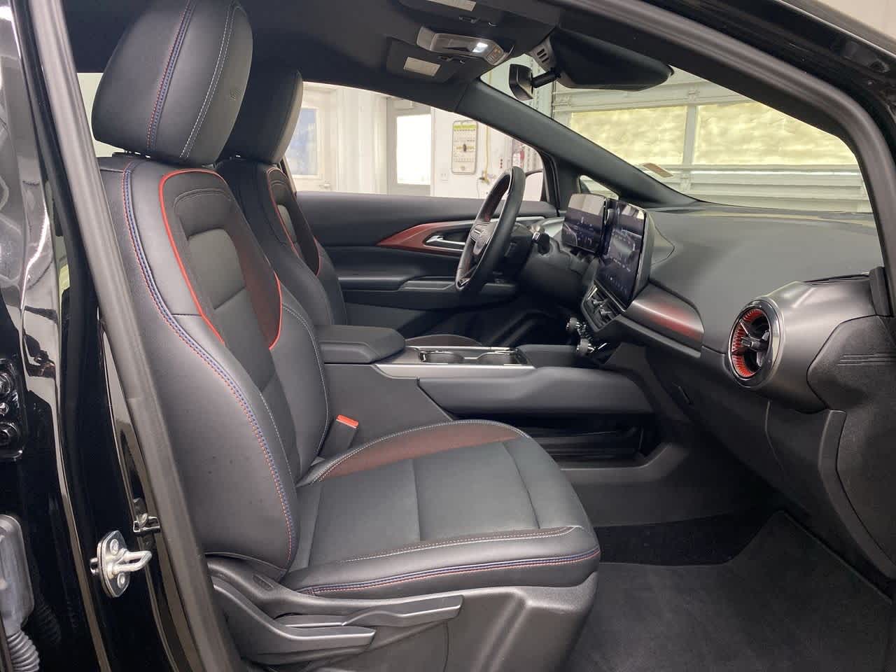 Thumbnail: 2024 Chevrolet Equinox - 20