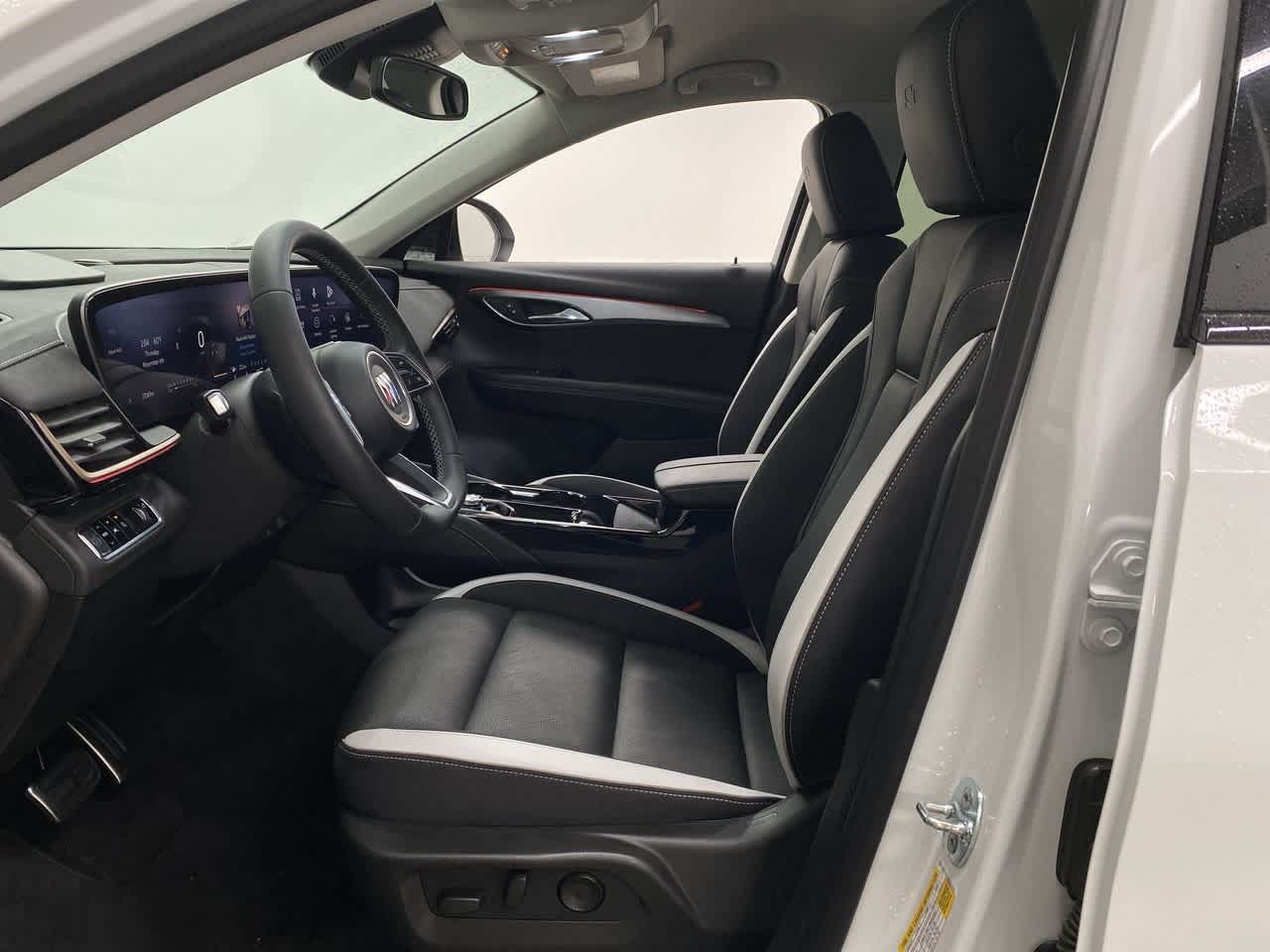 Thumbnail: 2025 Buick Envision - 13