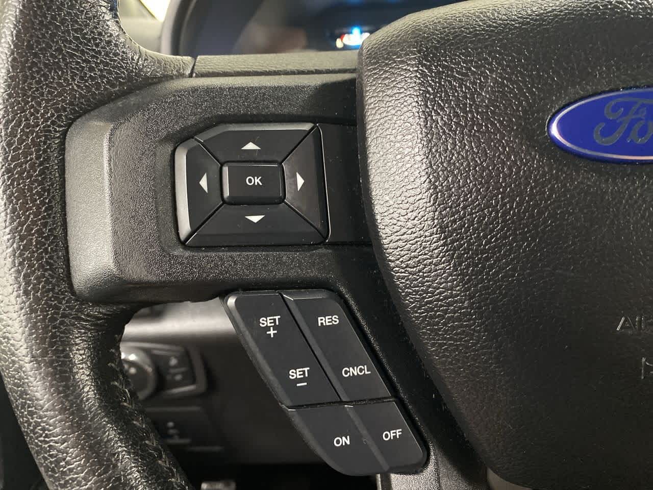 Thumbnail: 2016 Ford F-150 - 21