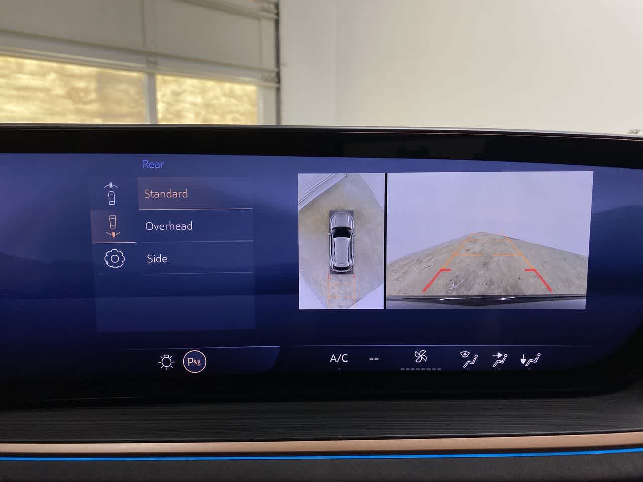 Thumbnail: 2025 Buick Envision - 25