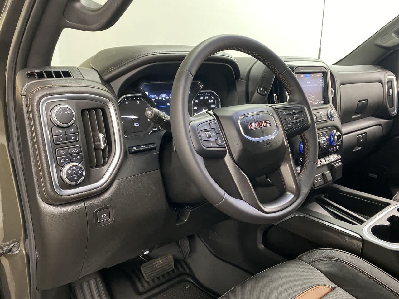 Thumbnail: 2022 GMC Sierra 2500 - 2