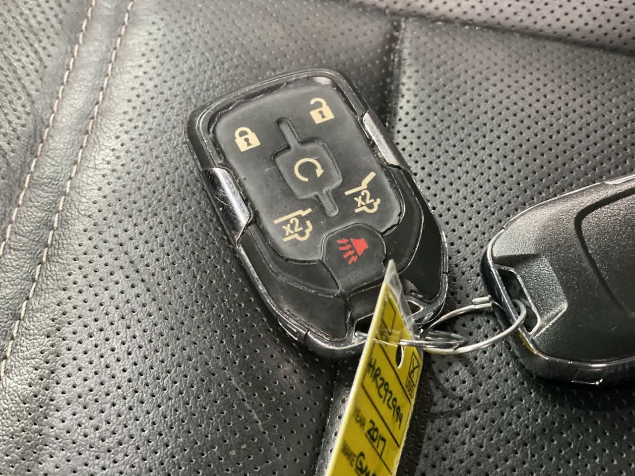 Thumbnail: 2017 GMC Yukon - 27