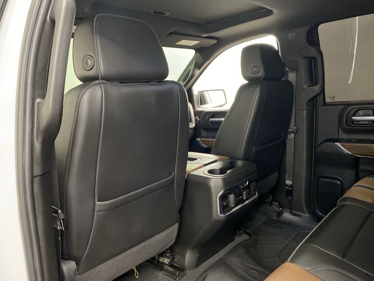 Thumbnail: 2021 Chevrolet Silverado 1500 - 16