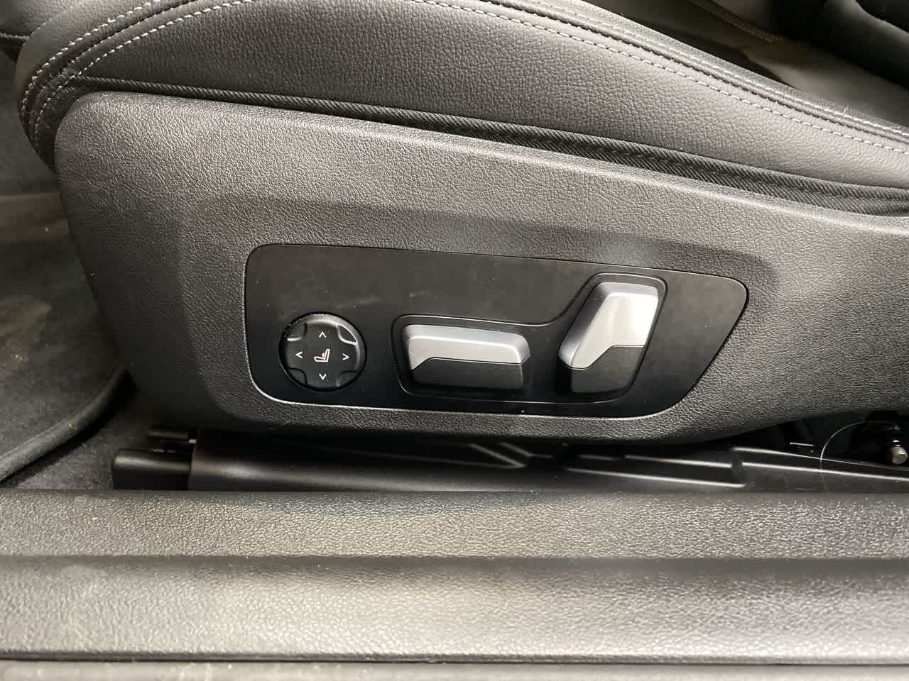 Thumbnail: 2023 BMW 2 Series - 14