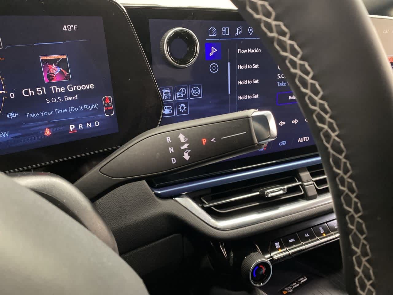 Thumbnail: 2025 Chevrolet Equinox - 25