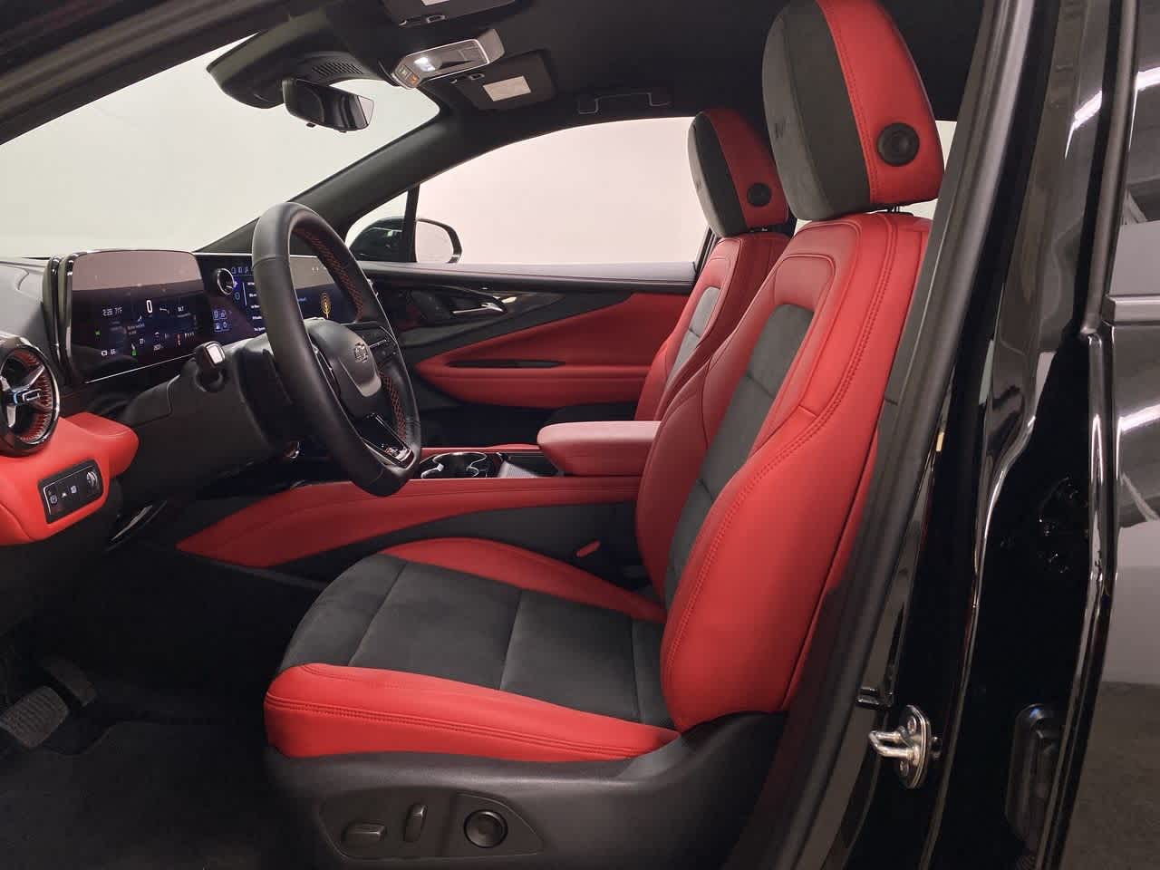 Thumbnail: 2024 Chevrolet Blazer EV - 15