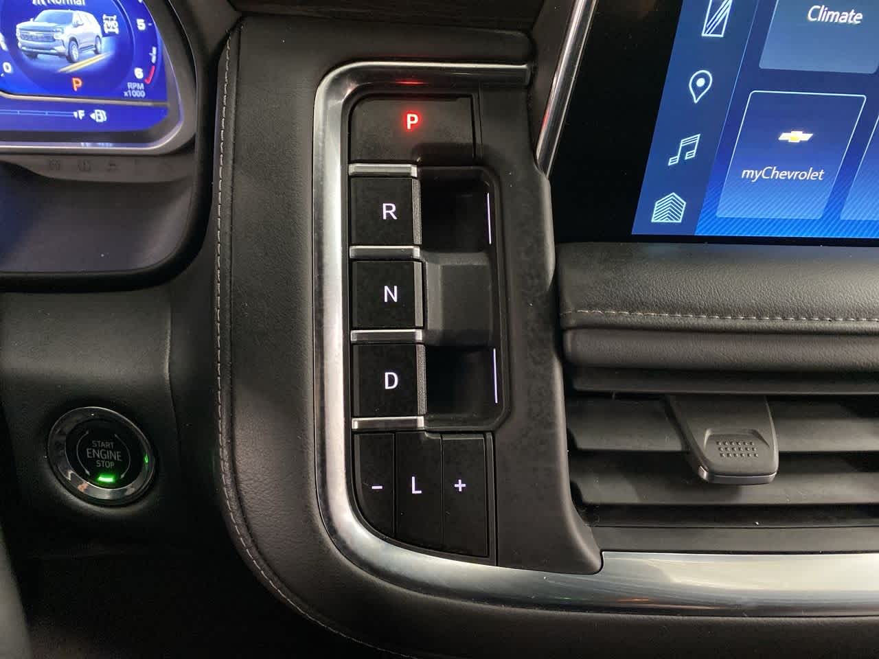 Thumbnail: 2023 Chevrolet Tahoe - 26