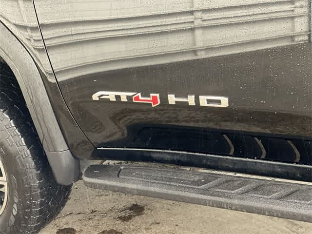 Thumbnail: 2022 GMC Sierra 3500 - 10