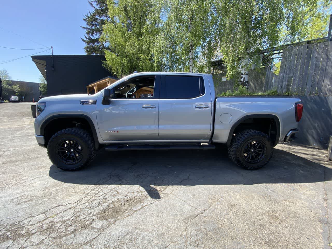 Thumbnail: 2024 GMC Sierra 1500 - 3