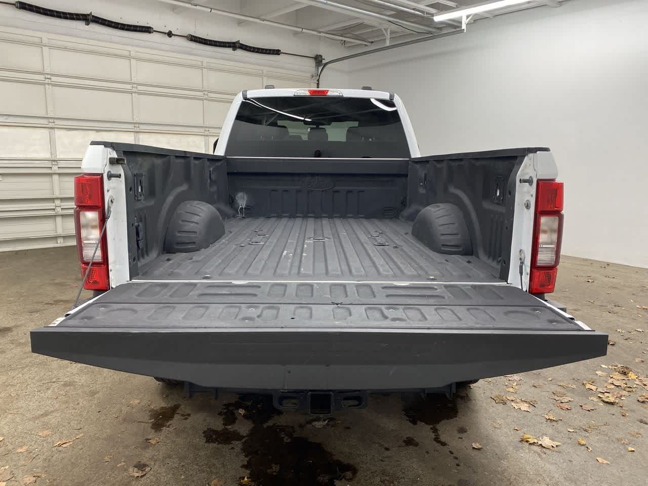 Thumbnail: 2022 Ford F-350 - 27