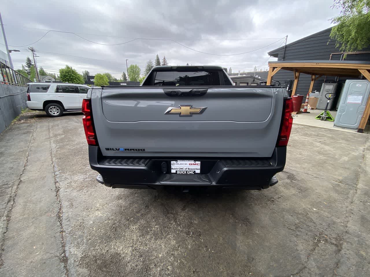 Thumbnail: 2026 Chevrolet Silverado EV - 5