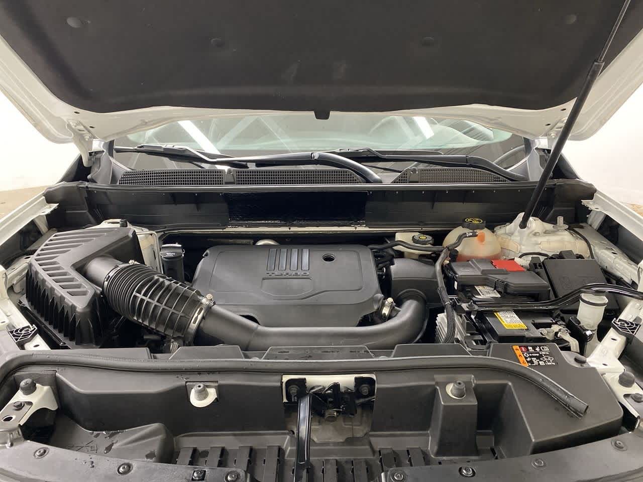 Thumbnail: 2023 GMC Acadia - 12