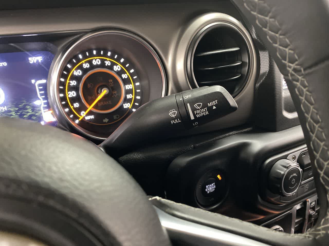 Thumbnail: 2020 Jeep Gladiator - 23