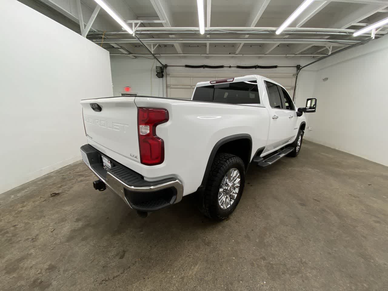 Thumbnail: 2021 Chevrolet Silverado 2500 - 6