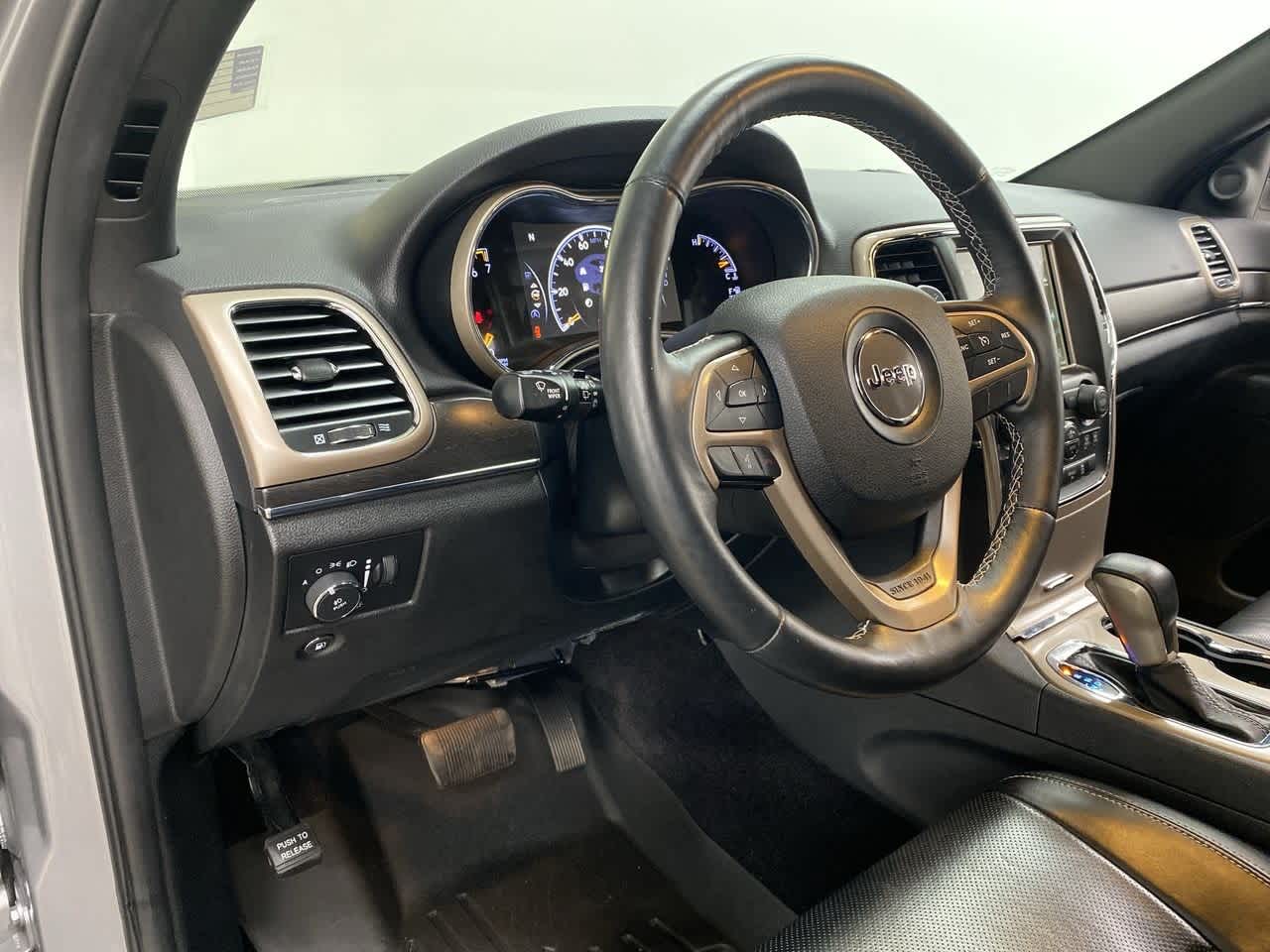 Thumbnail: 2017 Jeep Grand Cherokee - 2