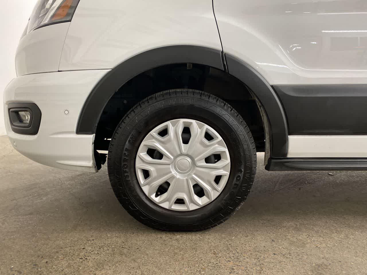 Thumbnail: 2023 Ford Econoline - 12