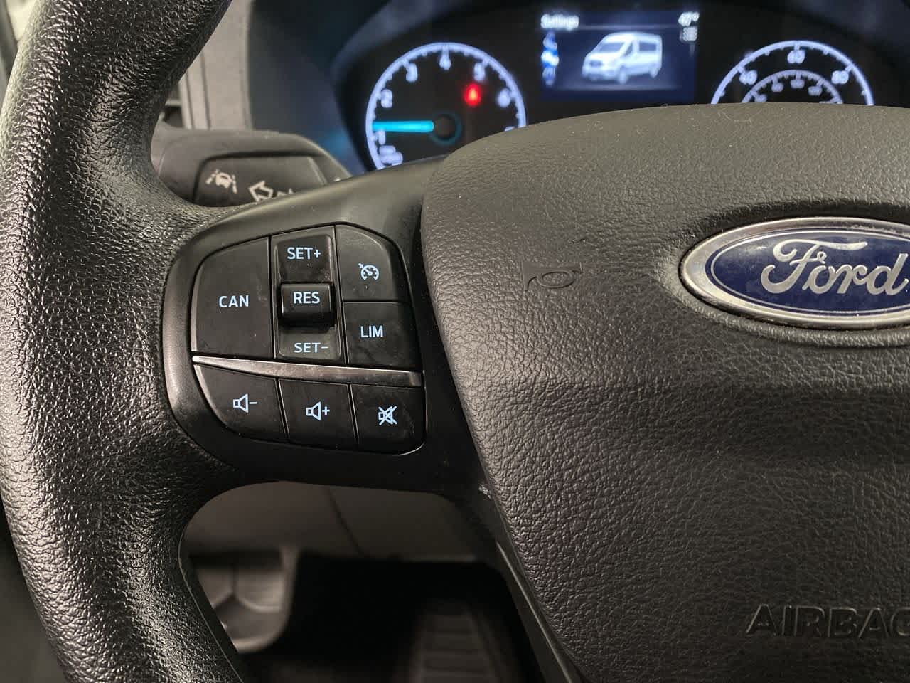 Thumbnail: 2022 Ford Econoline - 21