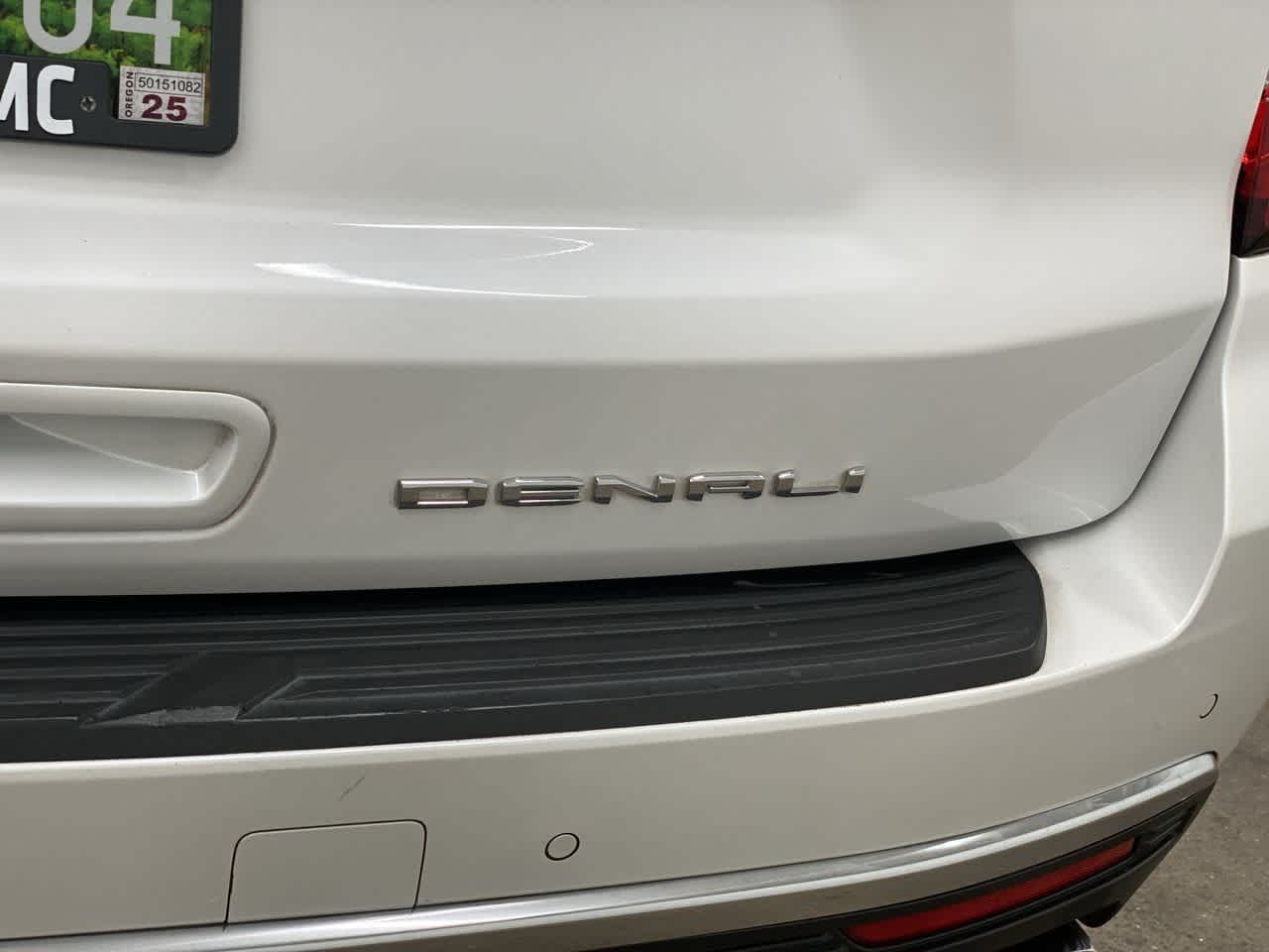 Thumbnail: 2022 GMC Yukon - 11