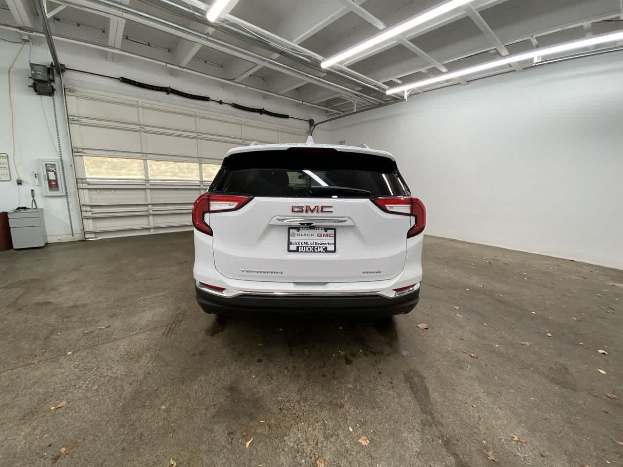 Thumbnail: 2023 GMC Terrain - 5