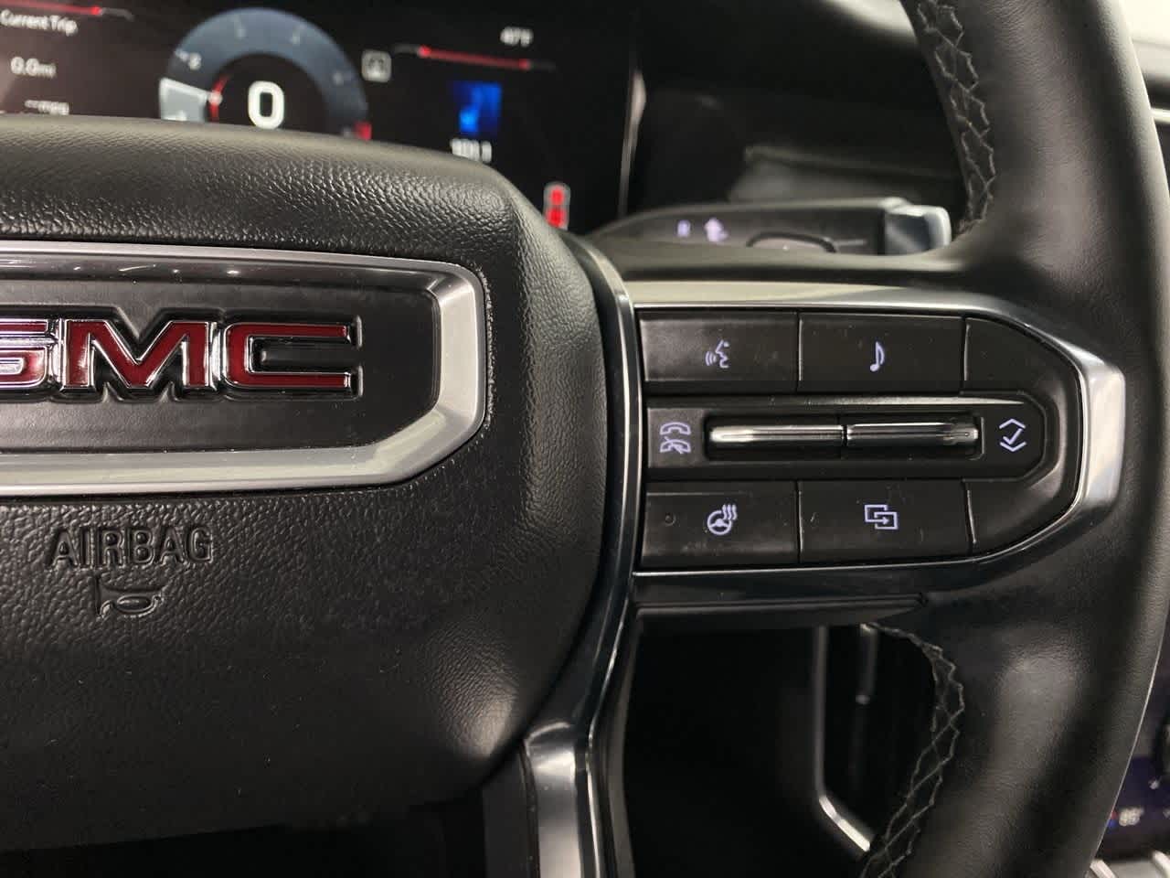 Thumbnail: 2025 GMC Acadia - 21