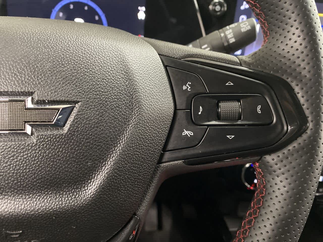 Thumbnail: 2024 Chevrolet Trax - 23