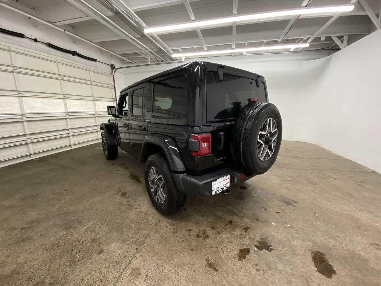 Thumbnail: 2025 Jeep Wrangler - 4