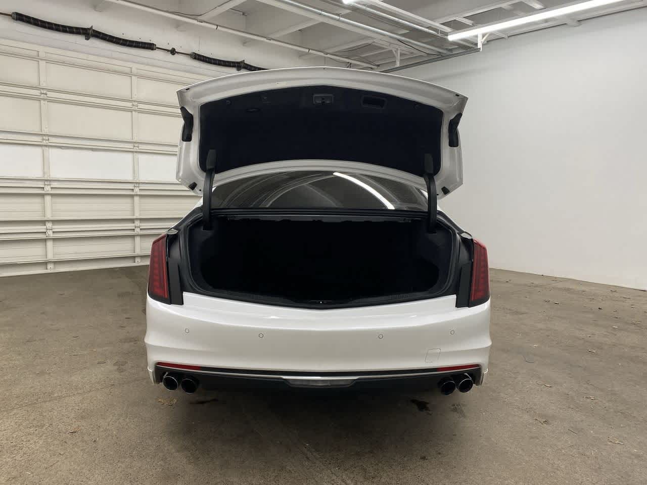 Thumbnail: 2019 Cadillac CT6 - 28
