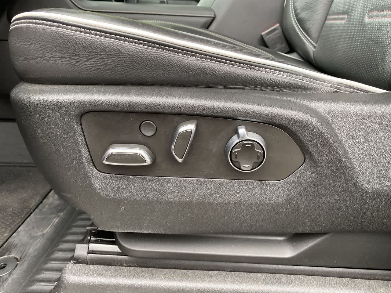 Thumbnail: 2022 GMC Sierra 1500 - 14