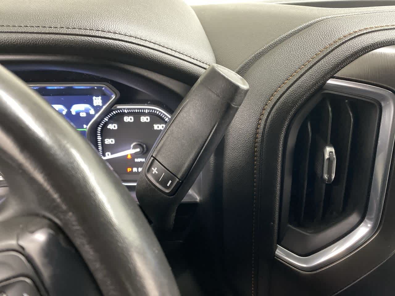 Thumbnail: 2021 GMC Sierra 3500 - 25