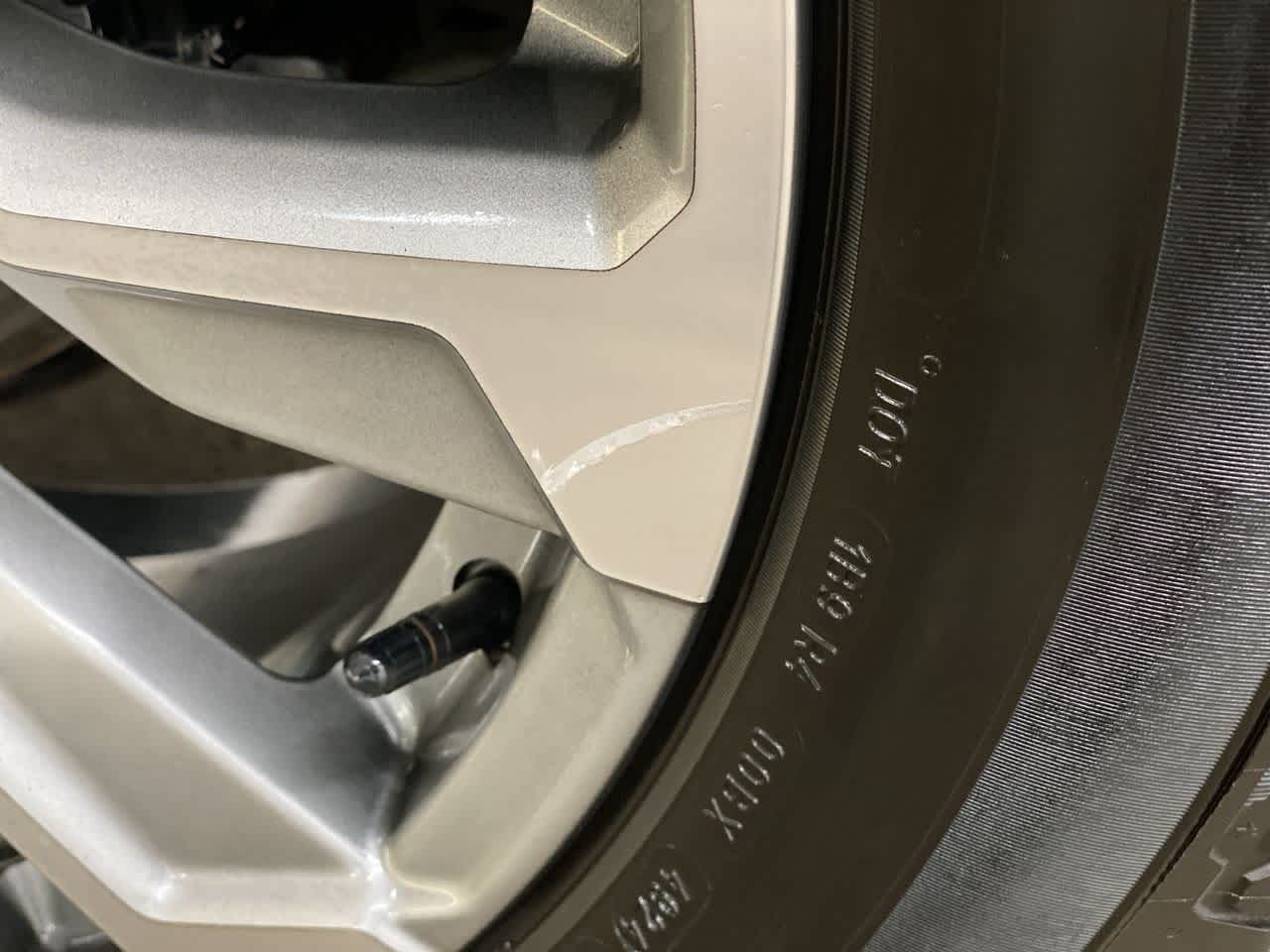 Thumbnail: 2021 GMC Yukon - 35