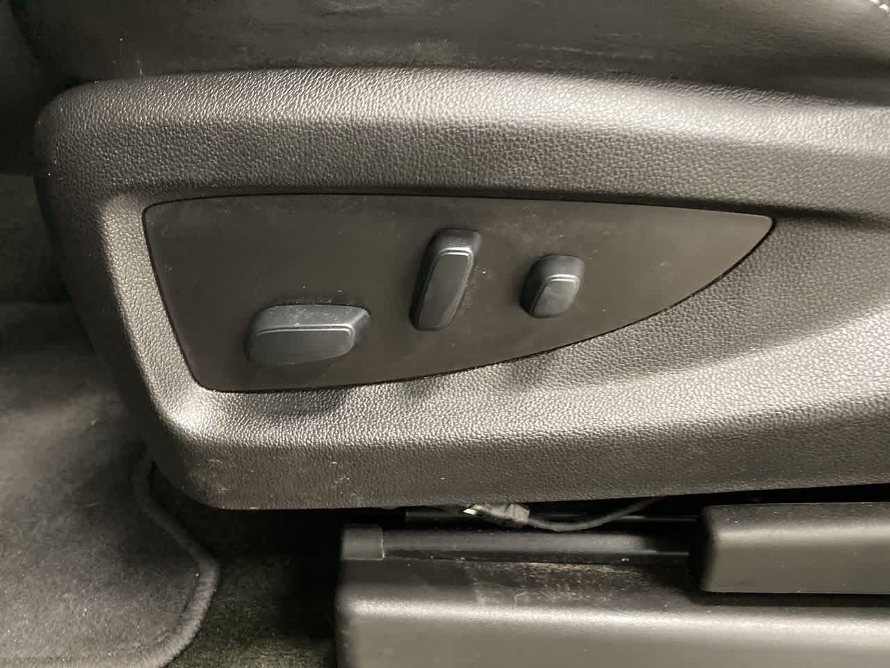 Thumbnail: 2018 GMC Yukon - 14