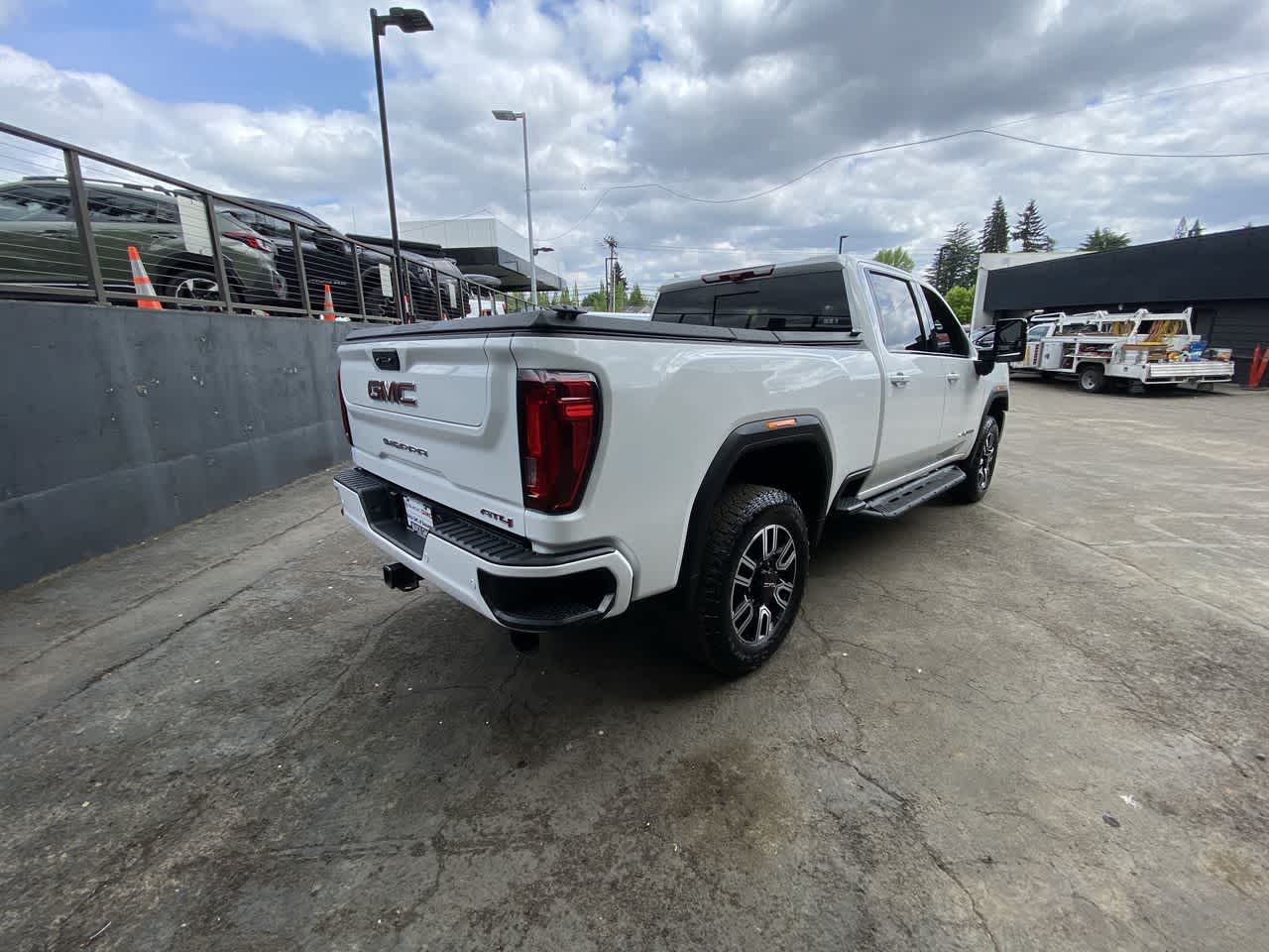 Thumbnail: 2021 GMC Sierra 2500 - 6