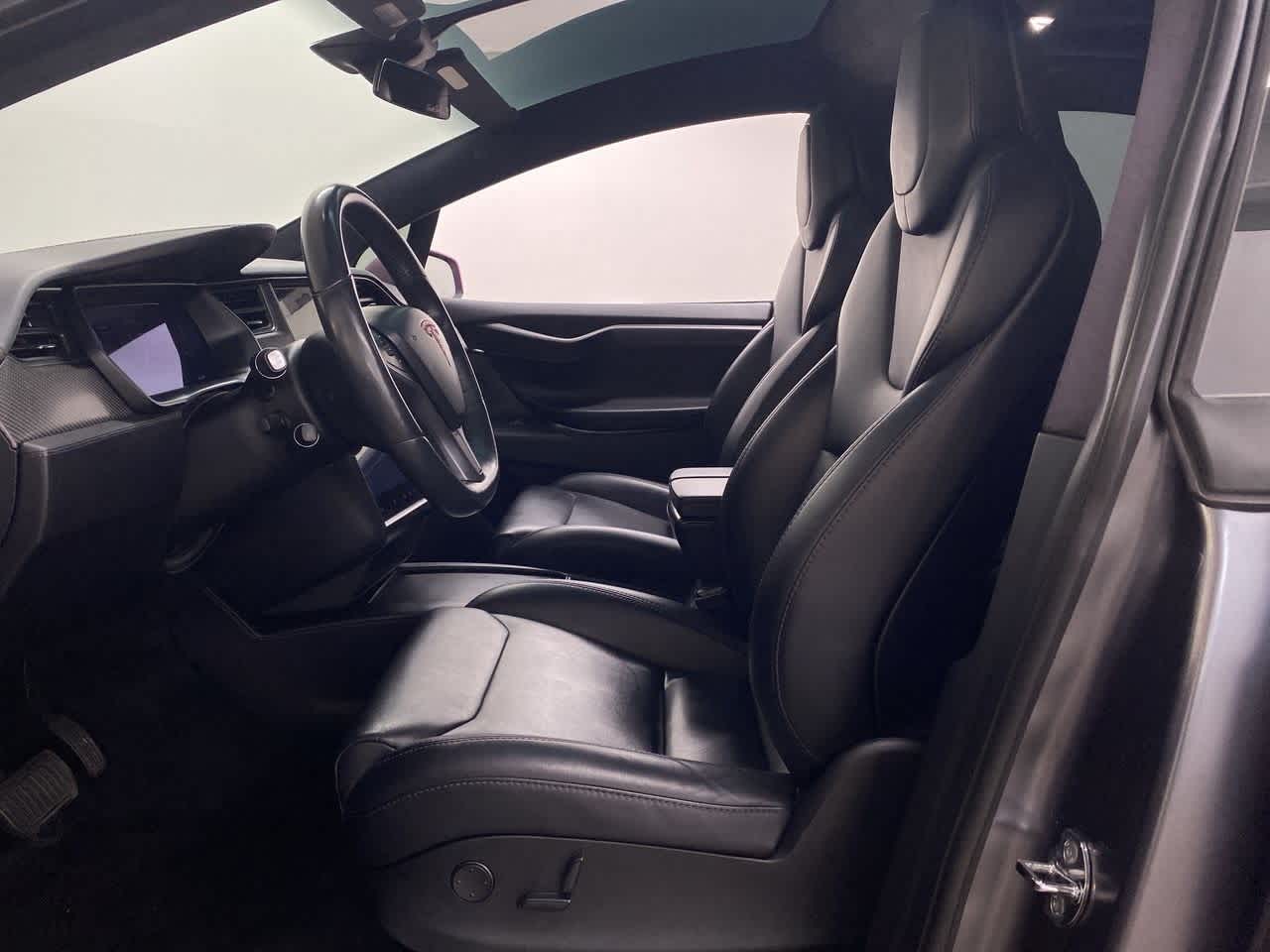 Thumbnail: 2018 Tesla Model X - 12