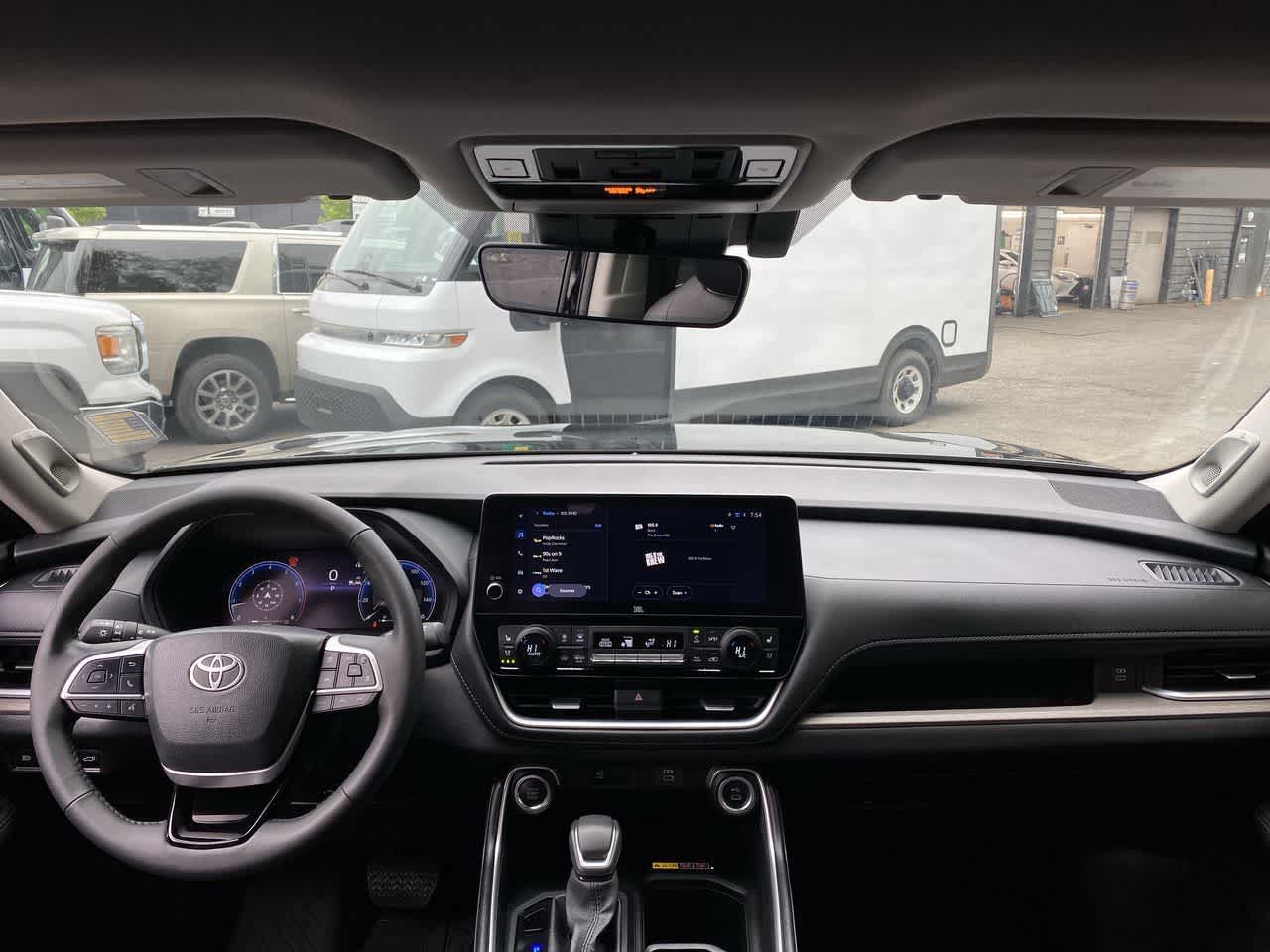 Thumbnail: 2026 Toyota Grand Highlander - 13
