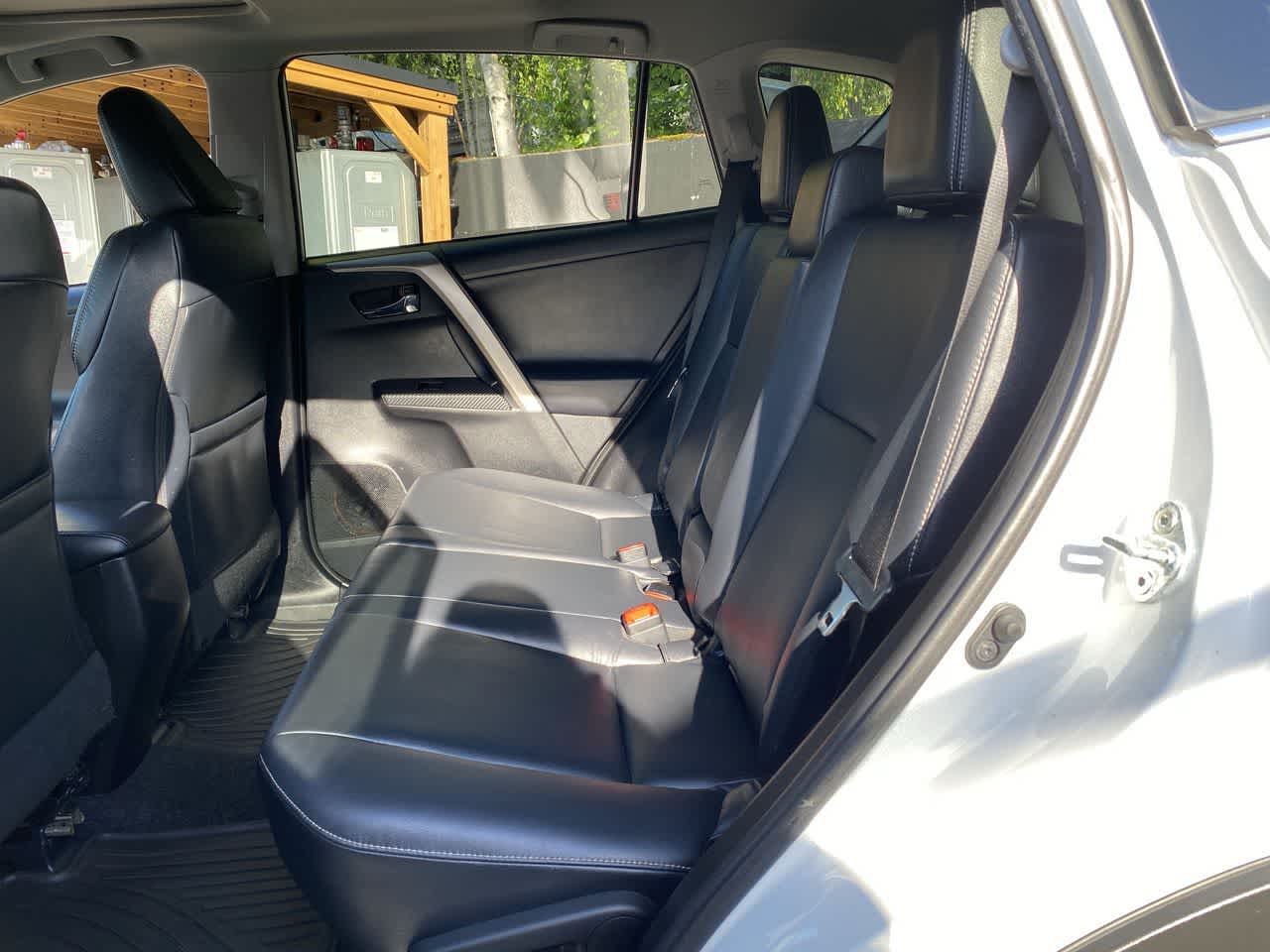 Thumbnail: 2014 Toyota RAV4 - 18
