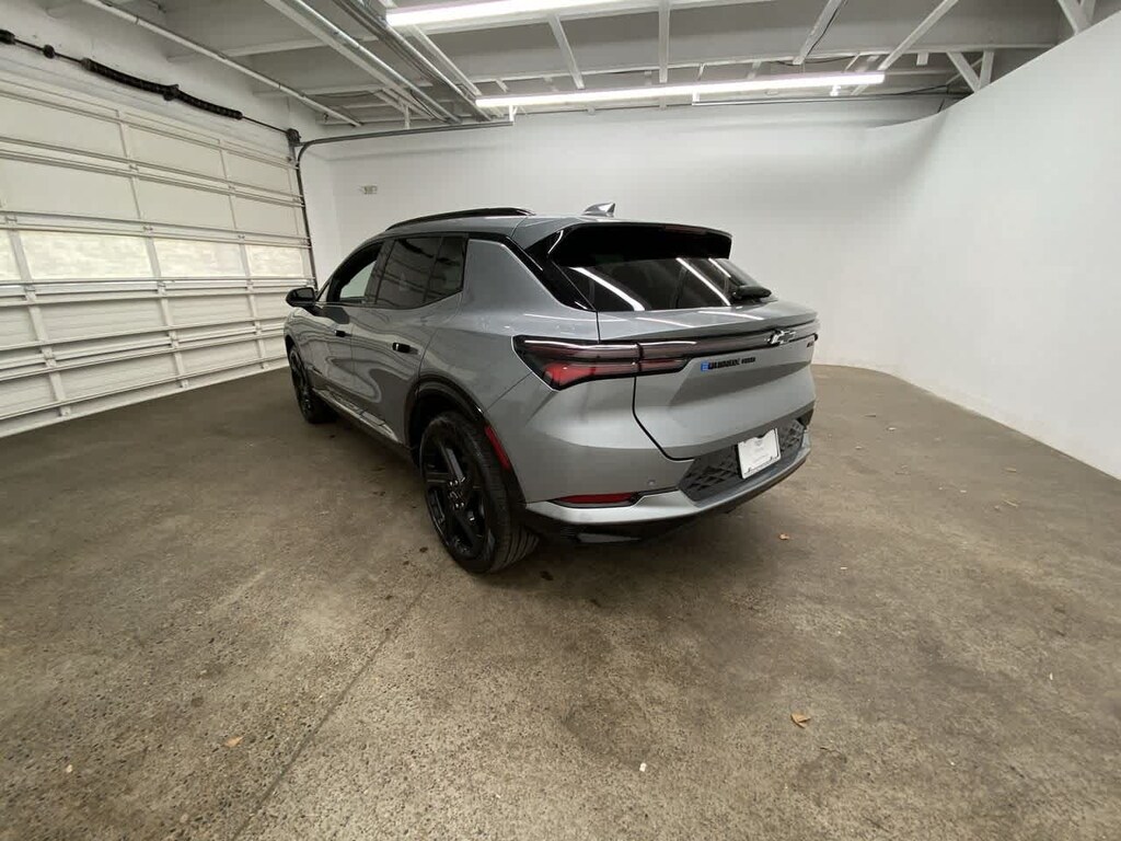 Used 2024 Chevrolet Equinox EV RS w/2RS SUV